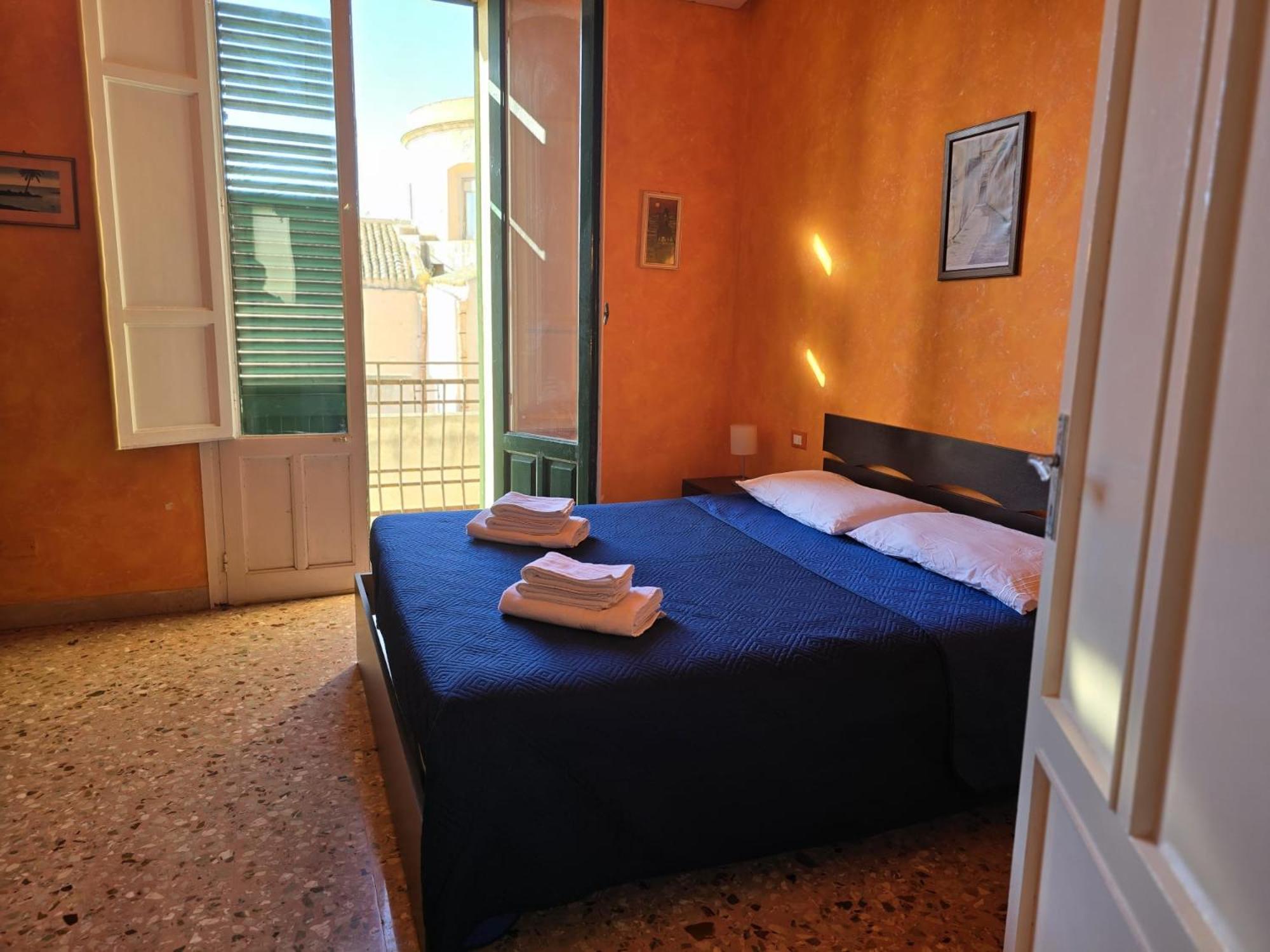 Casa Azzurra Apartman Trapani Kültér fotó